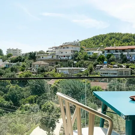 Ama's 2 - Parking, Sea View & Kitchen *