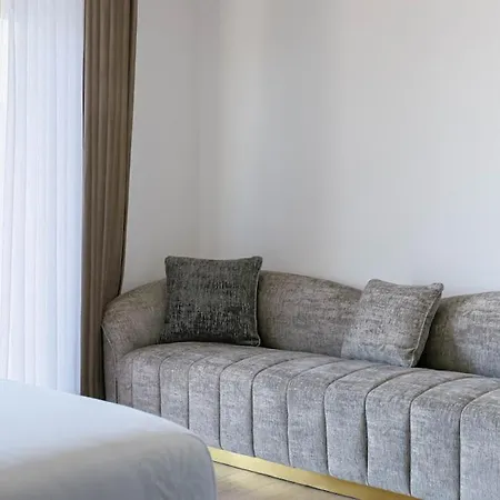 Ama's 2 - Parking, Sea View & Kitchen Apartment Himare