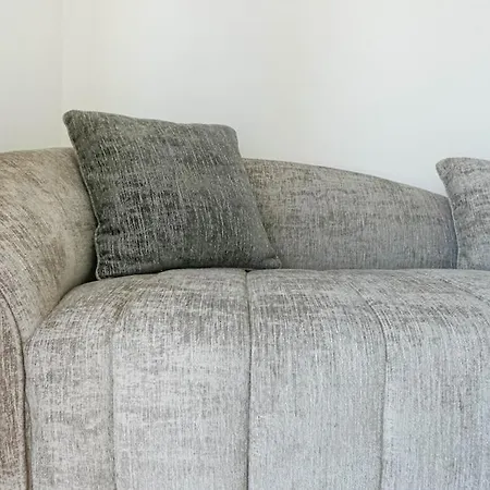 Ama's 2 - Parking, Sea View & Kitchen *