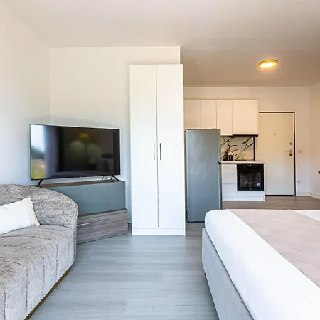 Appartamento Ama's 2 - Parking, Sea View & Kitchen