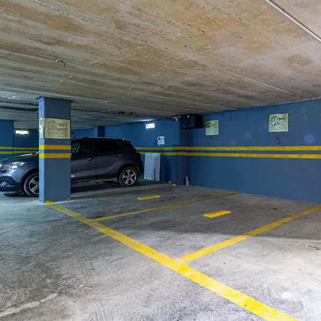 Appartamento Ama's 2 - Parking, Sea View & Kitchen *
