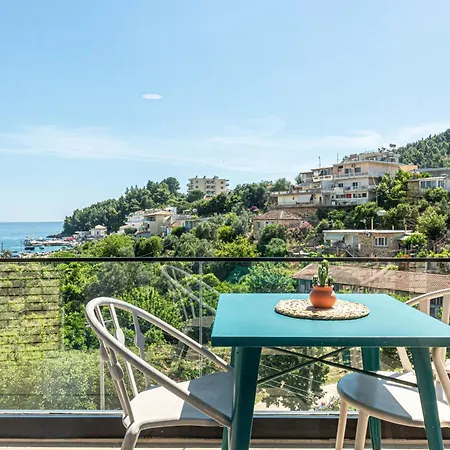 Ama's 2 - Parking, Sea View & Kitchen Himare