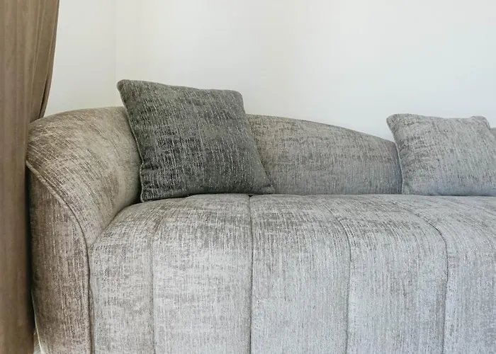 Ama's 2 - Parking, Sea View & Kitchen *